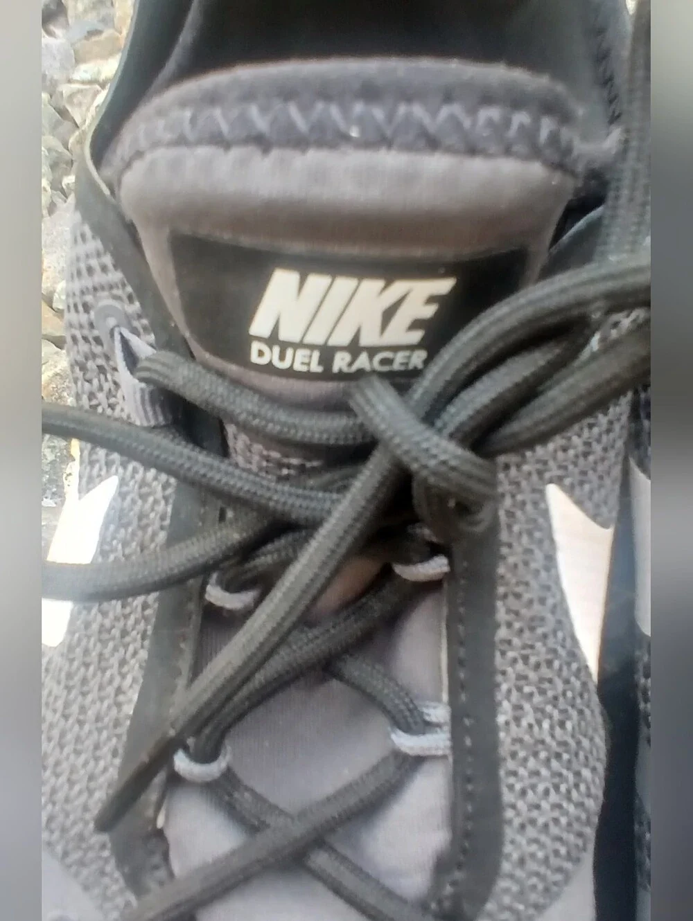 Nike Women's Duel Racer Knit Running Shoes Black/White. Sz 9